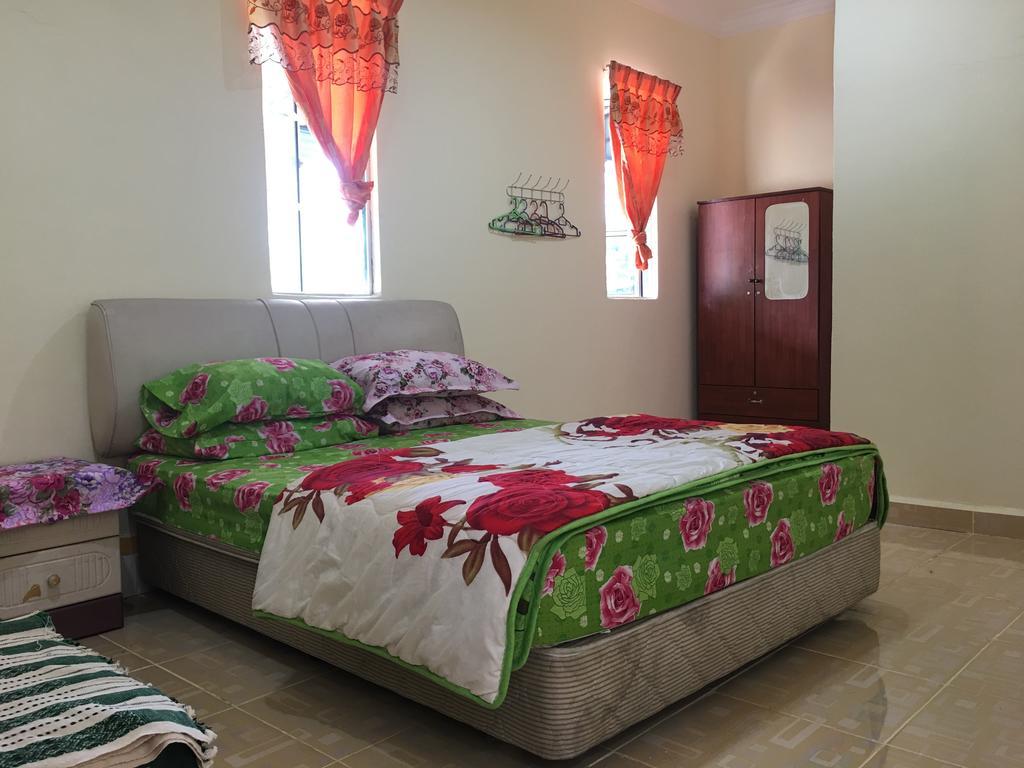 Homestay D Sofia Kuala Terengganu Exterior foto