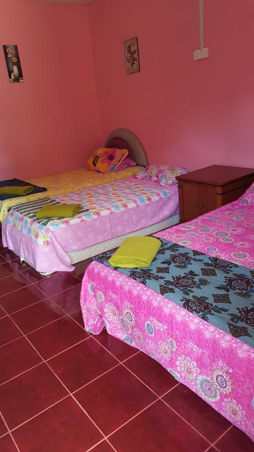 Homestay D Sofia Kuala Terengganu Exterior foto