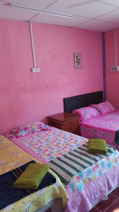 Homestay D Sofia Kuala Terengganu Exterior foto